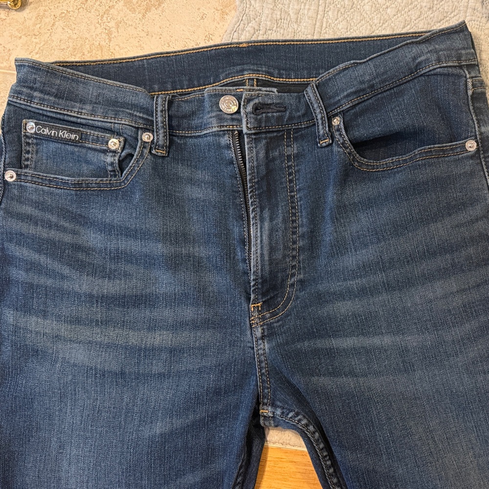 Calvin Klein Women’s Straight Jeans - Dark Blue Wash